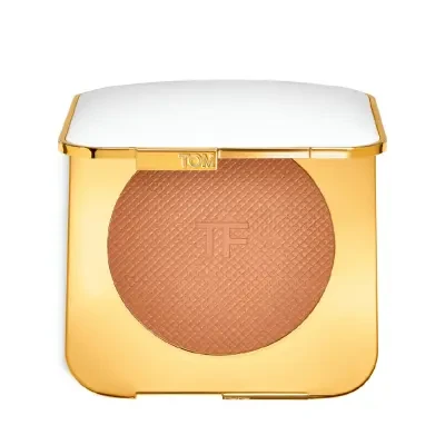 Бронзирующая пудра Soleil Glow