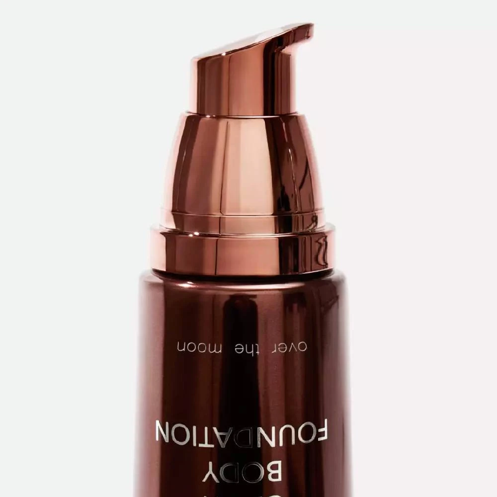 Хайлайтер-крем для тела Glow Body Foundation