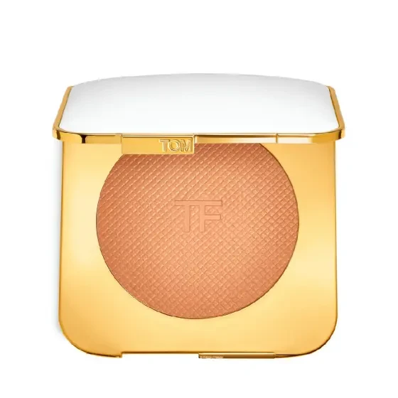 Бронзирующая пудра Soleil Glow