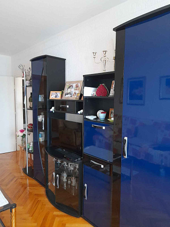 Three-story family house — photo 2
