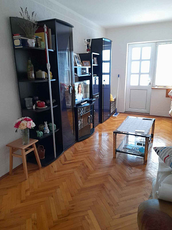 Three-story family house — photo 3