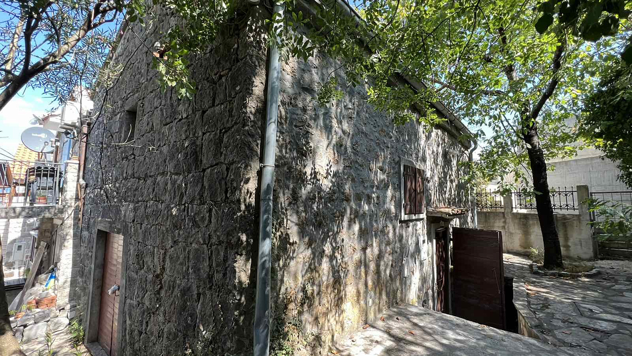 Maisonette-Wohnung in ruhiger Lage nahe dem Meer