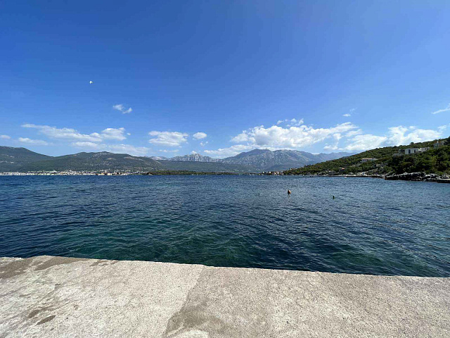 Maisonette-Wohnung in ruhiger Lage nahe dem Meer