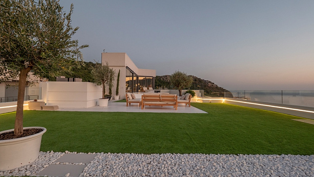 Einzigartiges Penthouse mit Pool und Dachgarten — photo 6