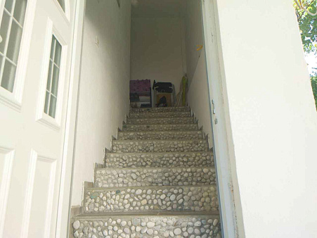 Haus mit zwei Wohnungen in Becici — photo 2