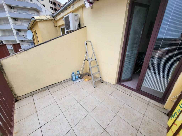 Ein-Zimmer-Wohnung mit Meerblick in Becici — photo 9