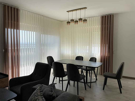 Wohnungen in einem neuen sechsstöckigen Gebäude in Ulcinj — photo 2