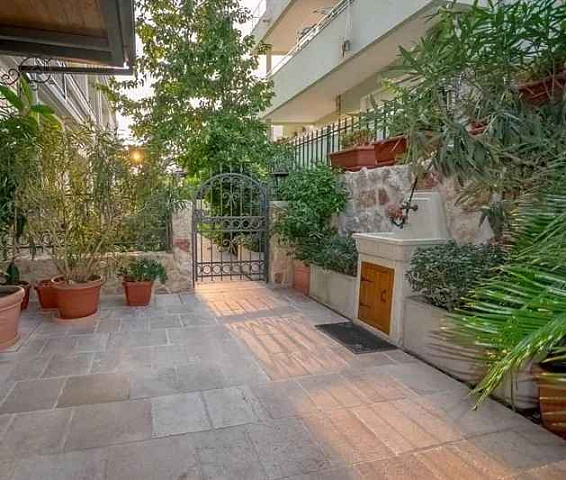 Apartment mit zwei Schlafzimmern in Herceg Novi in ​​der Nähe des Meeres — photo 7