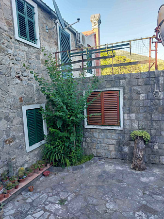 A house in Bar, 200m², with three bedrooms — photo 3