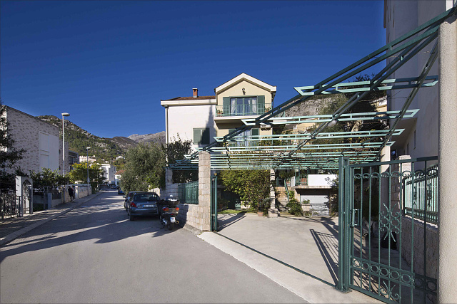 Geräumiges Haus in Budva — photo 7