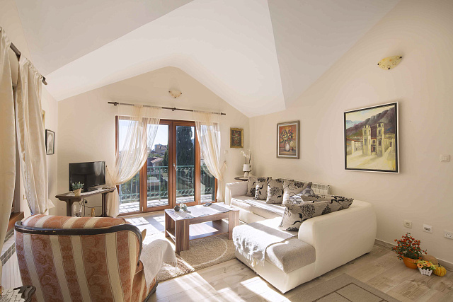 Geräumiges Haus in Budva — photo 26