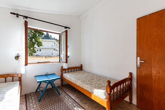Gemütliches Haus mit Terrasse und Meerblick in Bar — photo 17