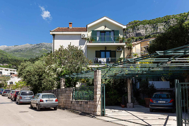 Geräumiges Haus in Budva — photo 36