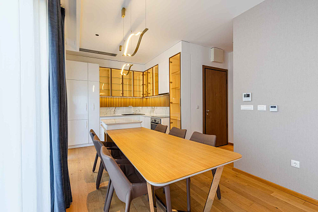 Penthouse in einem Neubau in Becici in der Nähe des Meeres — photo 29