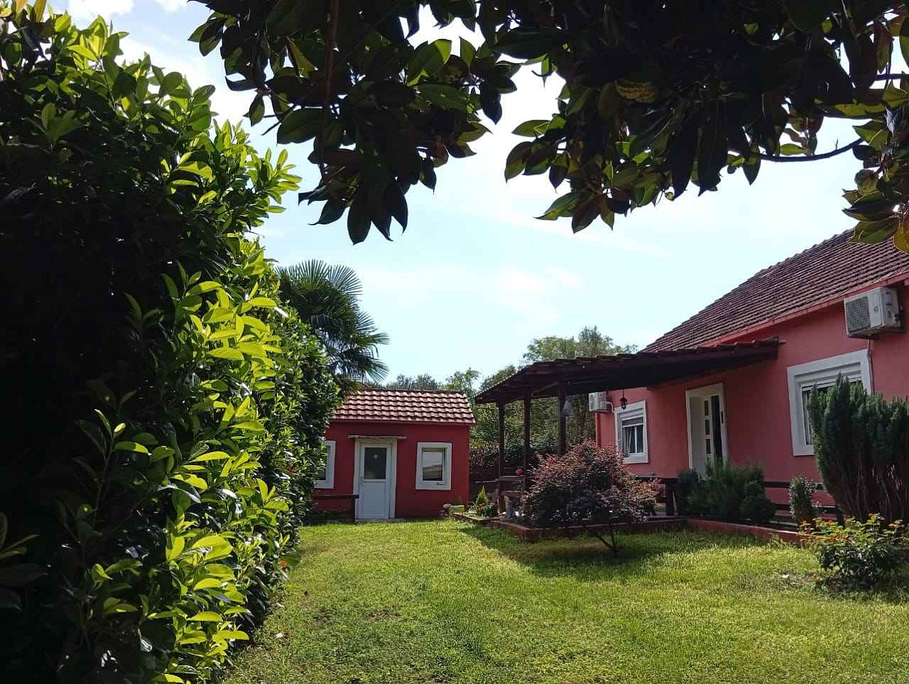 Einstöckiges Steinhaus 132 m² – Danilovgrad, Montenegro