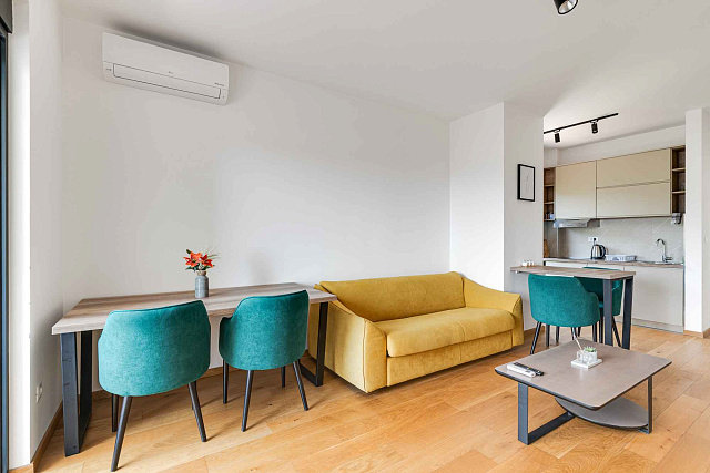 Möblierte Wohnung mit einem Schlafzimmer, Meerblick und Garagenplatz in einem neuen Gebäude — photo 9