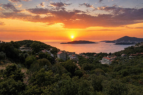EXKLUSIVE INVESTITIONSMÖGLICHKEIT IN DER NÄHE VON KAMENOVO UND SVETI STEFAN — photo 2
