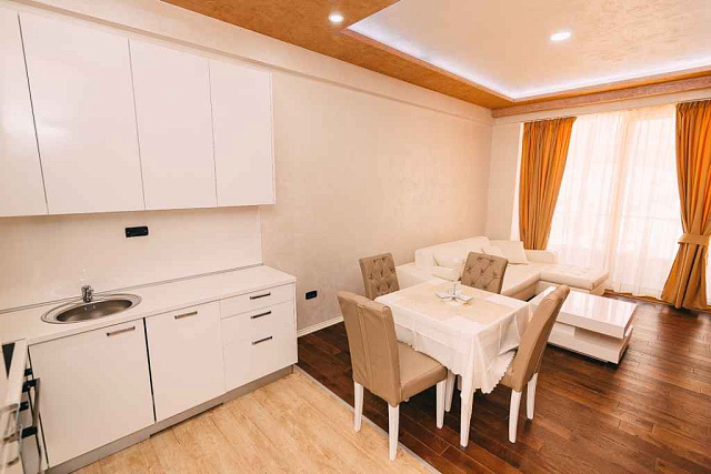 Website mit Wohnungen in Budva