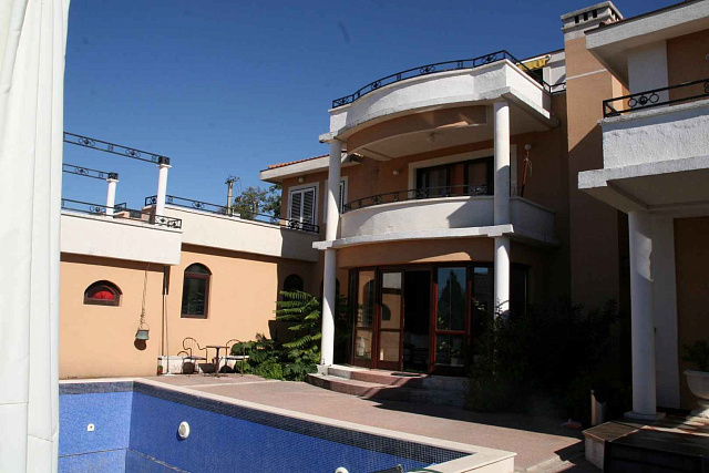 Виллa класса люкс с бассейном в Которе — photo 8