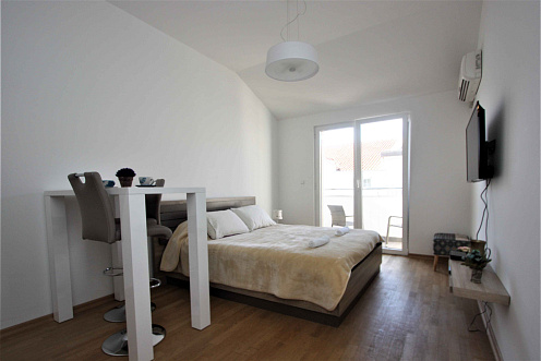Studio in Budva — photo 3
