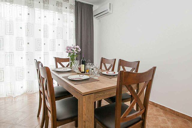 Apartments mit Meerblick in Herceg Novi — photo 10