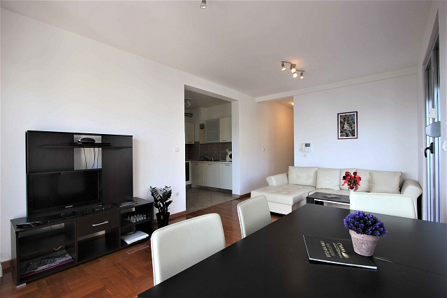 Wohnung in Petrovac — photo 8