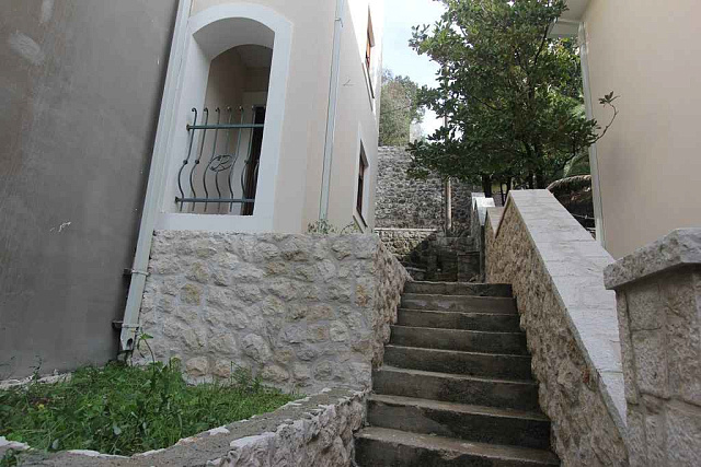 Neues Haus in Becici — photo 38