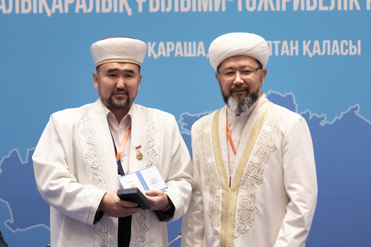 Шетелдік мүфтилер марапатталды