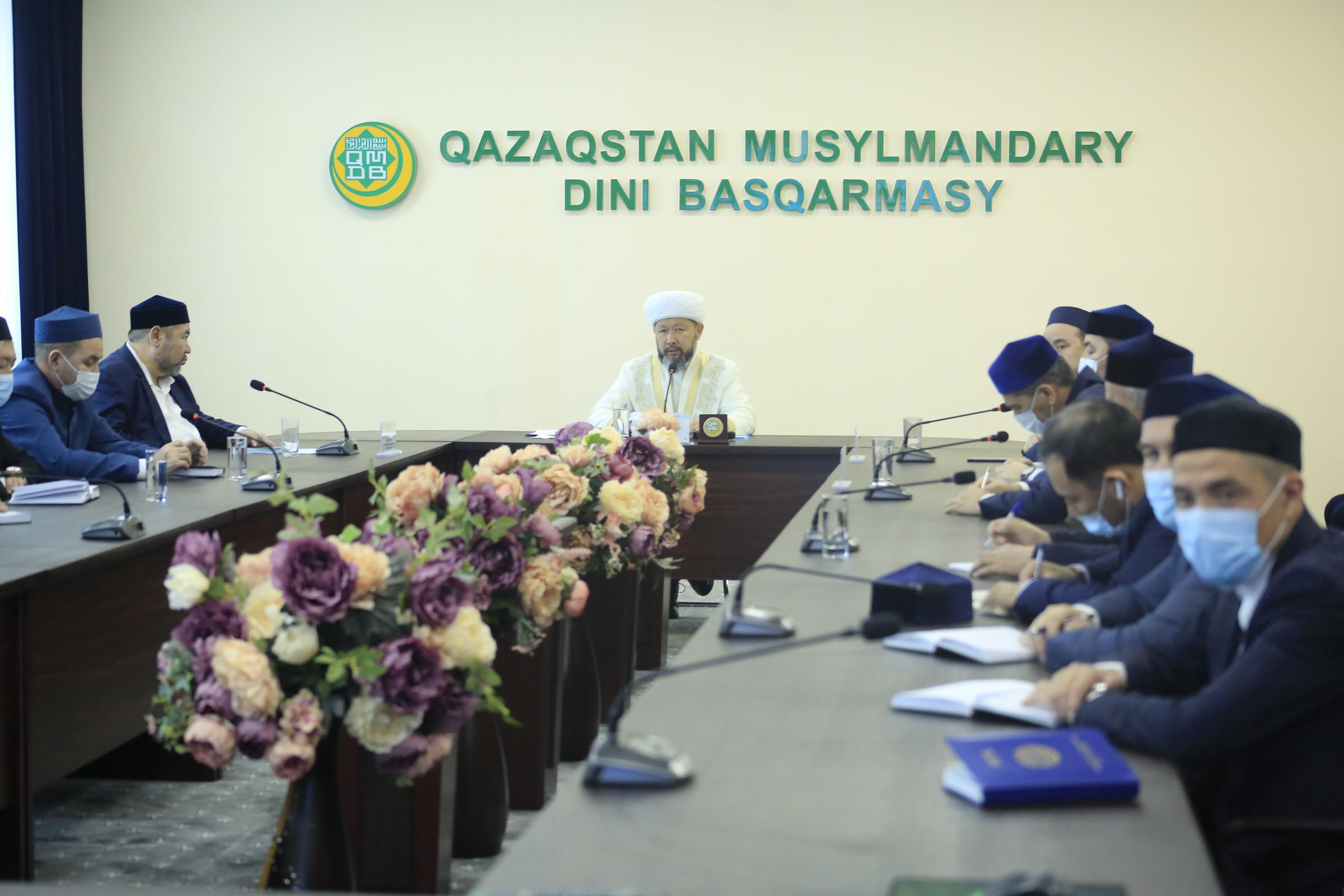 Облыс имамдарына жиналыс өтті