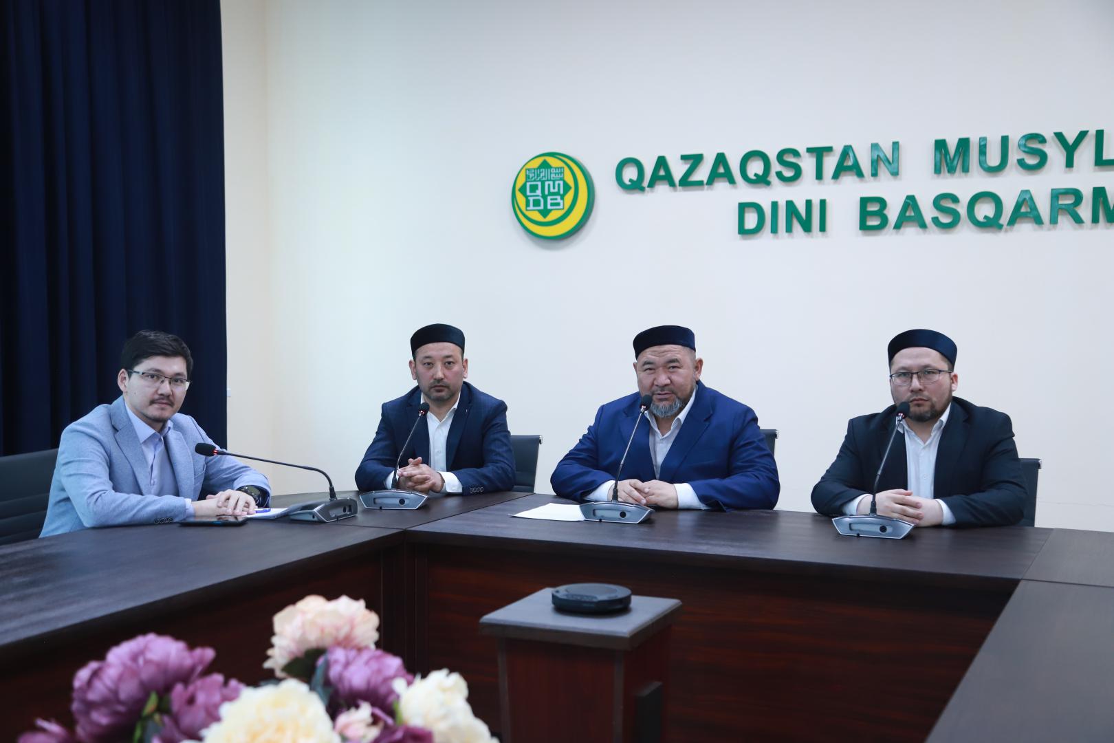 Ораза жайлы сауалдарға жауап берді