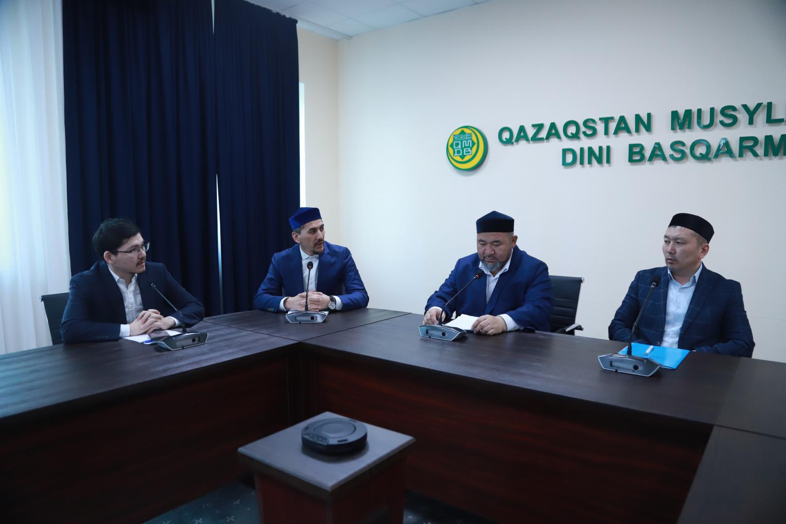Көрермендер сауалына Ғұламалар кеңесінің мүшелері жауап берді