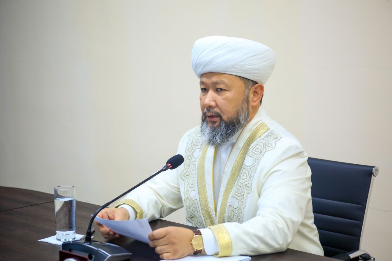 Бас мүфти кезекті аппарат жиналысын өткізді