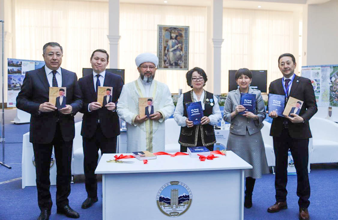 Әбсаттар хазіреттің қос кітабының тұсаукесер рәсімі өтті