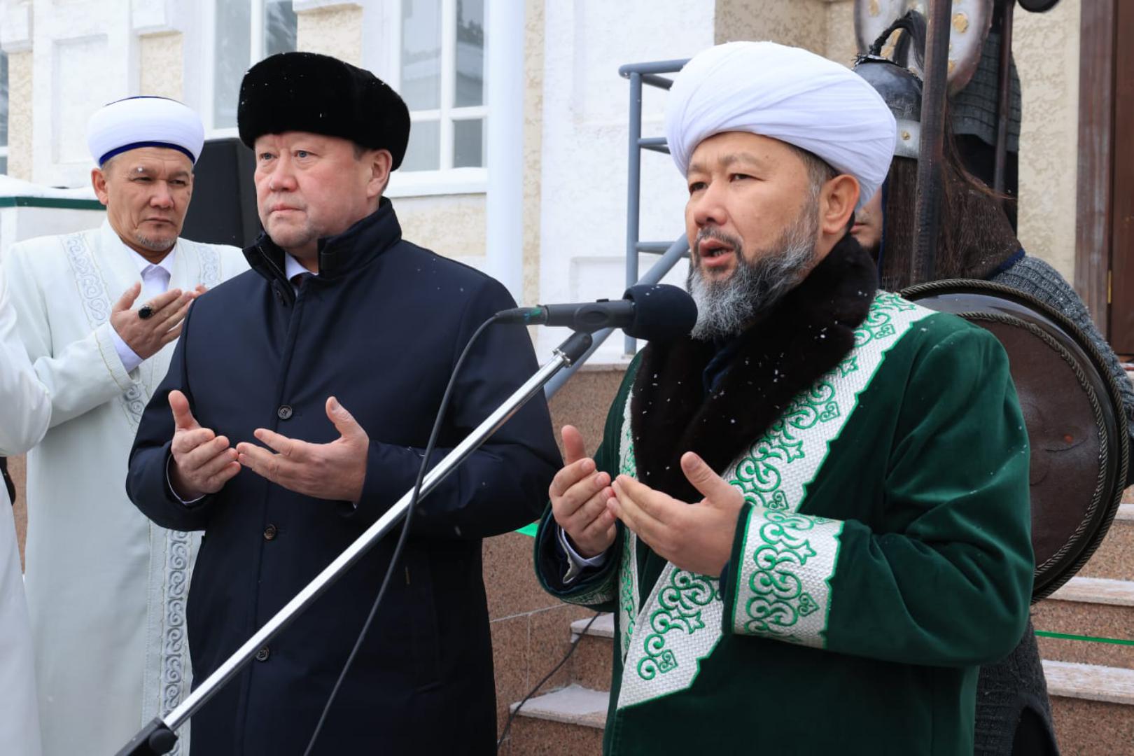 Бас мүфти тарихи мешіттің ашылуына қатысты