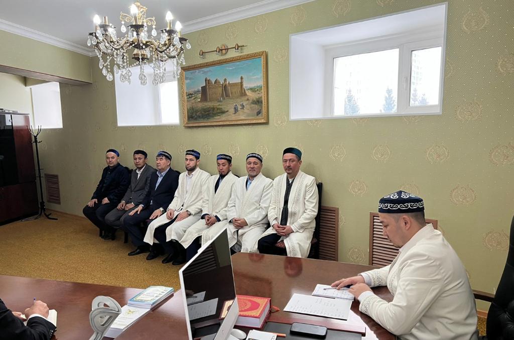 Ата-анаға құрмет айлығы жарияланды