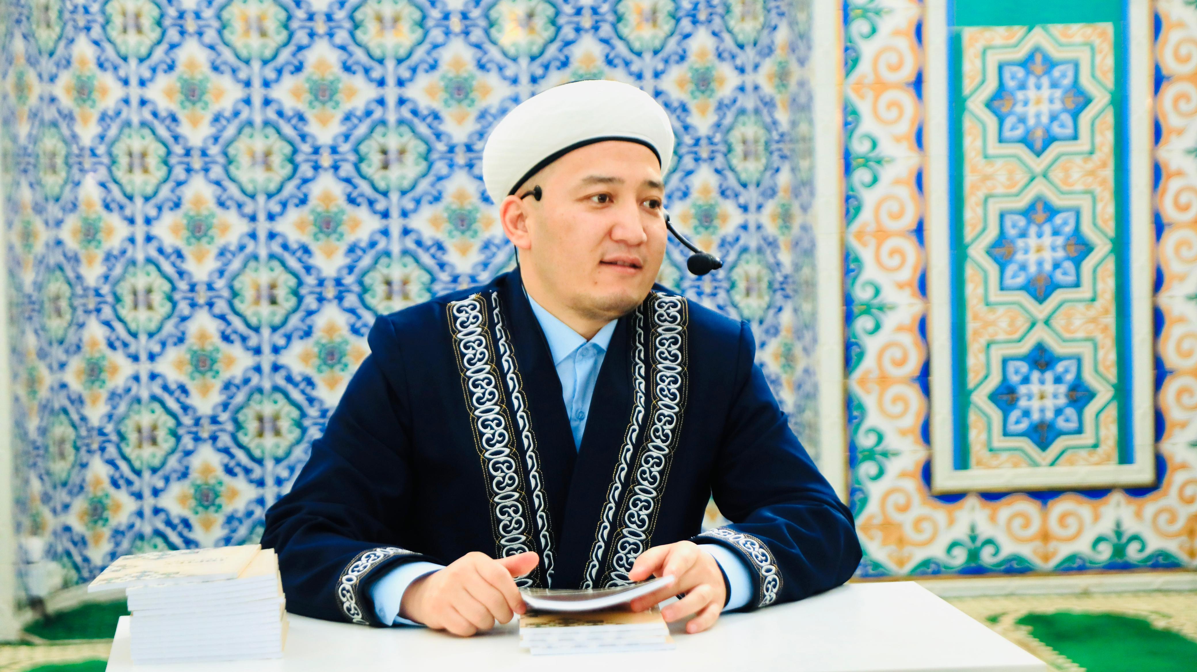 Кезекті «Бас имам сағаты»
